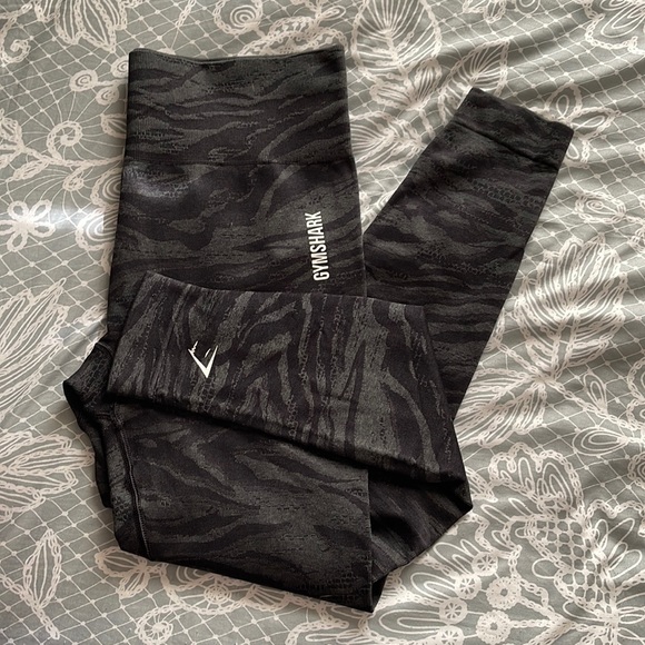 Gymshark 🦈 Adapt Animal Leggings 🦓 🐆 - Picture 1 of 7